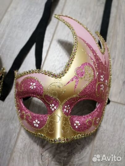 Венецианские карнавальные маски