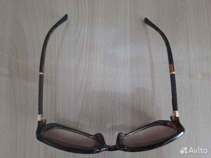 Солнцезащитные очки женские