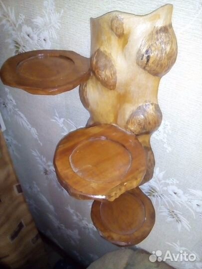 Полки для цветов и. т. д