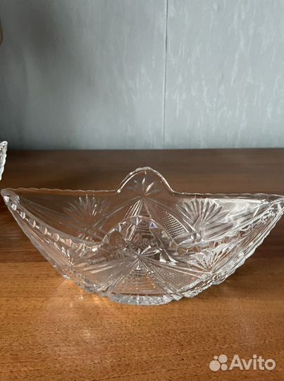 Хрустальная ваза