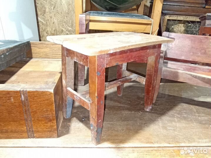 Антикварная кукольная мебель