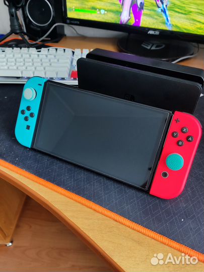 Nintendo switch oled 256гб прошитая набор