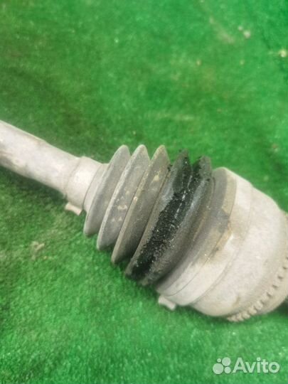 Привод правый Mitsubishi Lancer 9 1.6 2005