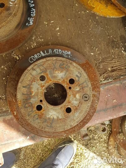 Диск тормозной задний Toyota Corolla 120