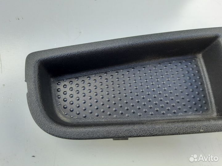 Кнопка стеклоподъемника правого Fiat Punto 3