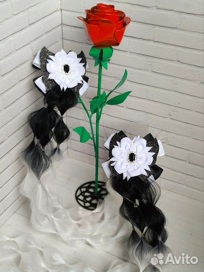 Школьные банты с канеколоном