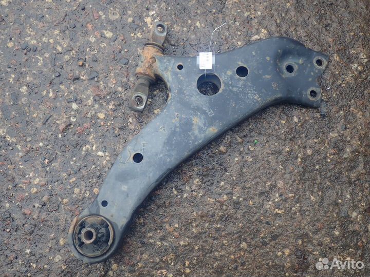 Рычаг подвески Toyota Venza, 2011