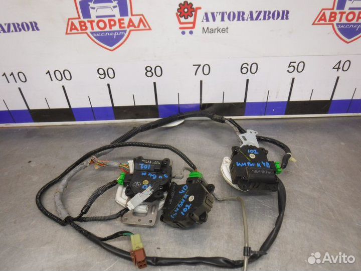 Моторчик заслонки отопителя Honda Civic 4D R18A2