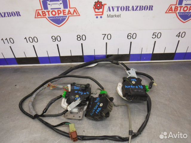 Моторчик заслонки отопителя Honda Civic 4D R18A2