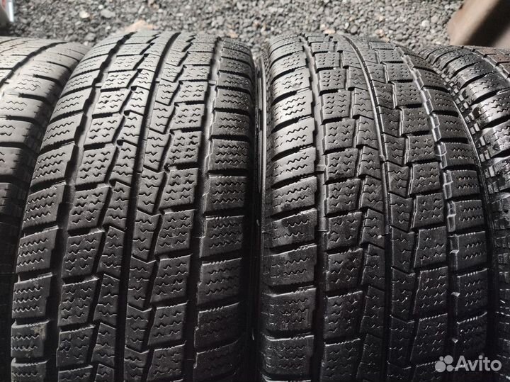 Hankook Winter RW06 215/70 R15 109R