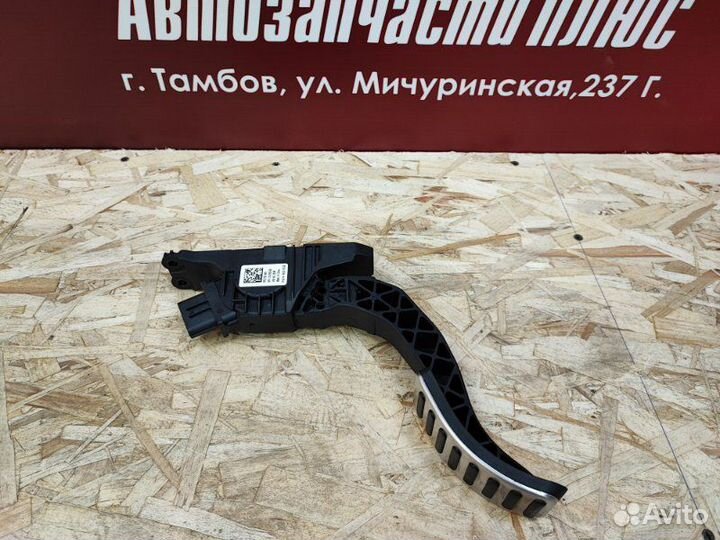 Педаль газа Volkswagen Polo