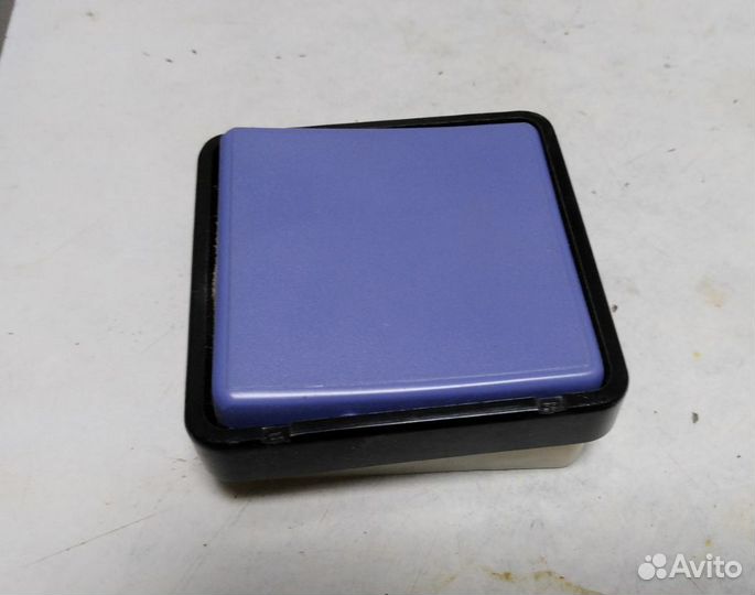 Выключатель одноклавишный