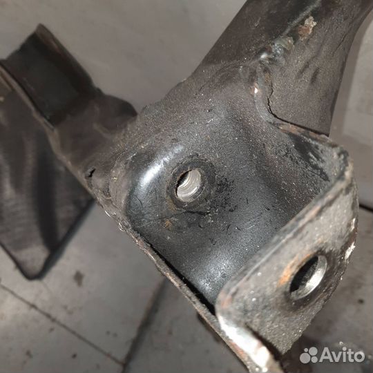 Передний Подрамник Балка Лансер 9 Аутлендер 1