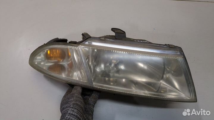 Фара (передняя) Mitsubishi Carisma, 2000