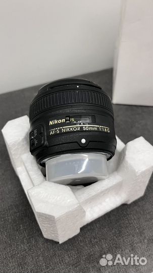 Объектив Nikon 50mm f/1.8G AF-S Nikkor