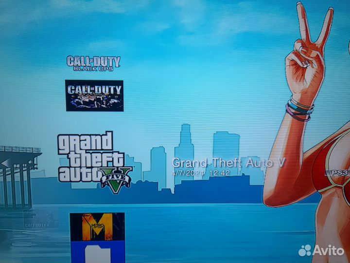 Sony PlayStation 3 slim 640gb прошитая 60игр