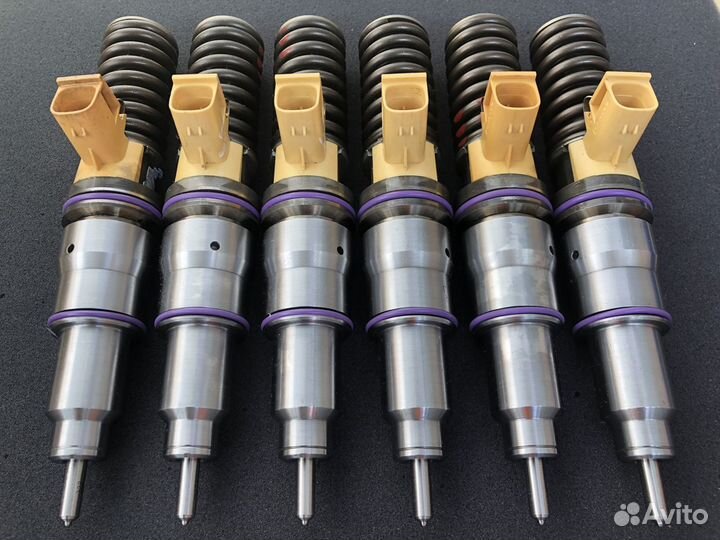 Насос форсунки volvo 20747797