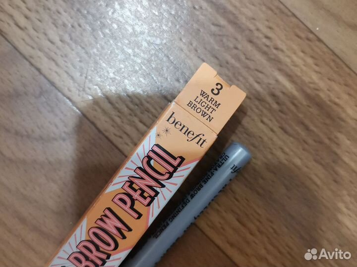 Карандаш для бровей benefit