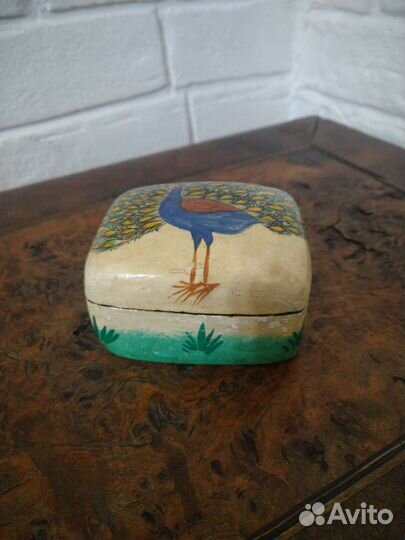 Шкатулка ручная роспись Павлин лаковая миниатюра