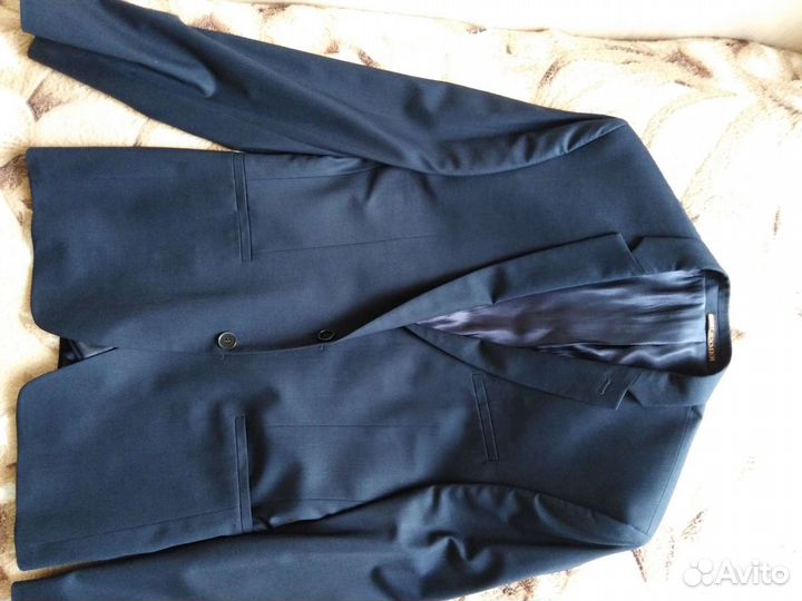 Мужской костюм