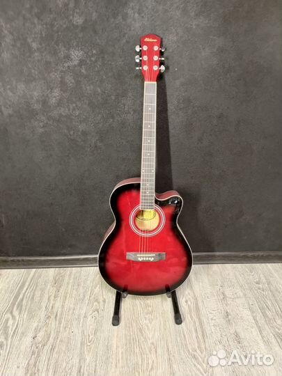 Акустическая гитара