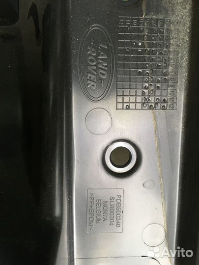 Продам дефлектор радиатора PDB500240