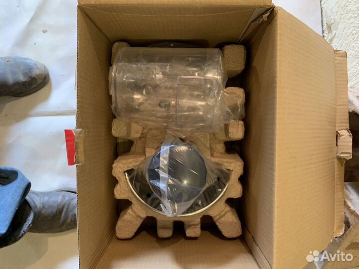 Соковыжималка шнековая новая