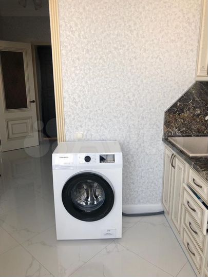 1-к. квартира, 42 м², 3/9 эт.