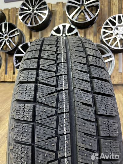Bridgestone Blizzak Revo GZ 185/65 R15 88S