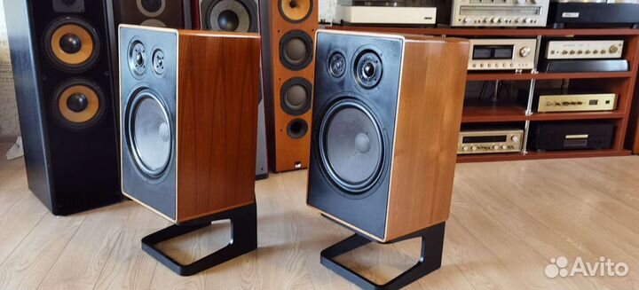 Колонки canton GLE 100. Натуральный шпон