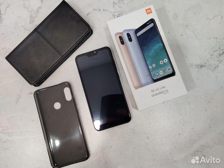 Xiaomi Mi A2 Lite Android One, 4/32 ГБ
