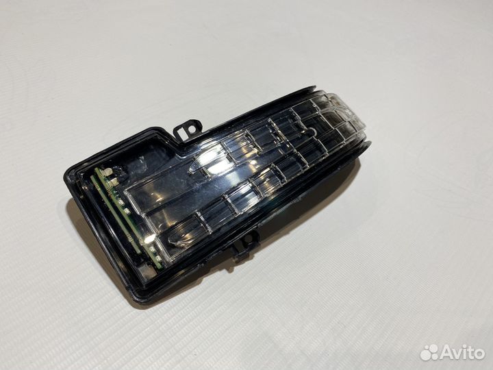 Левый поворотник Mercedes GLS GLE GL ML