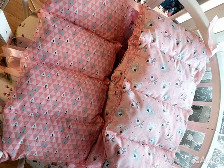 Бортики в детскую кроватку новые