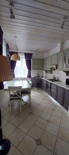 Коттедж 240 м² на участке 6 сот.