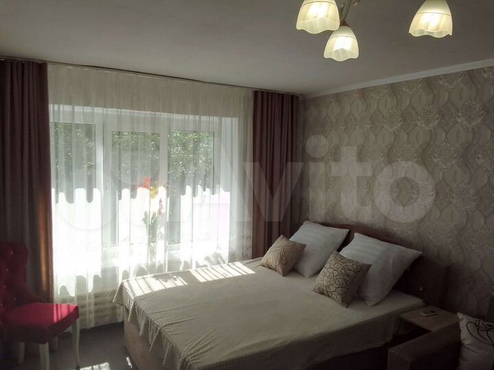 2-к. квартира, 65 м², 2/5 эт.