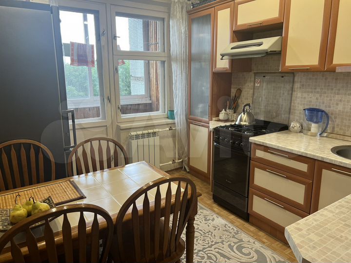 3-к. квартира, 70 м², 10/11 эт.