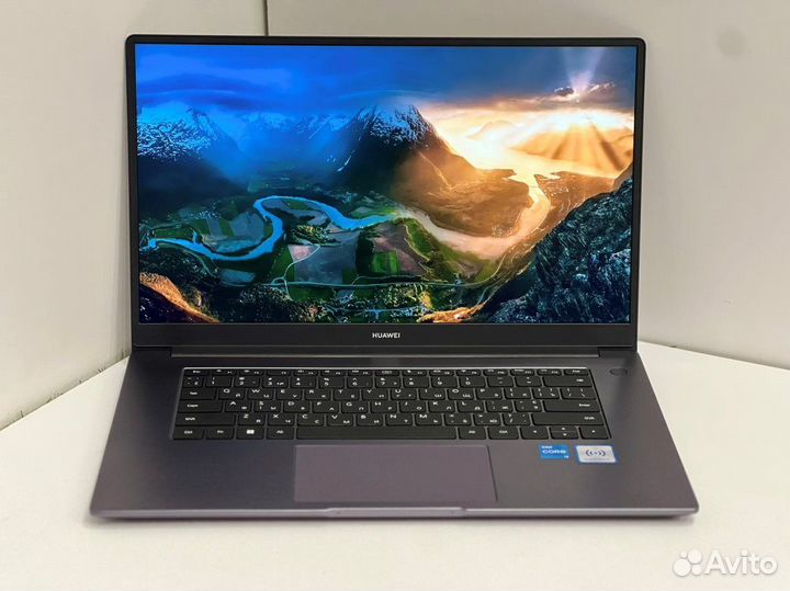 Ультрабук Huawei. Как новый