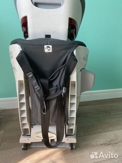 Автокресло britax romer advansafix III sict