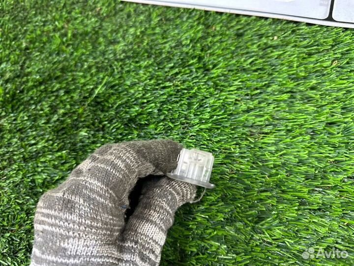 Плафон подсветки салона Bmw 7 E66 N62B48 2005