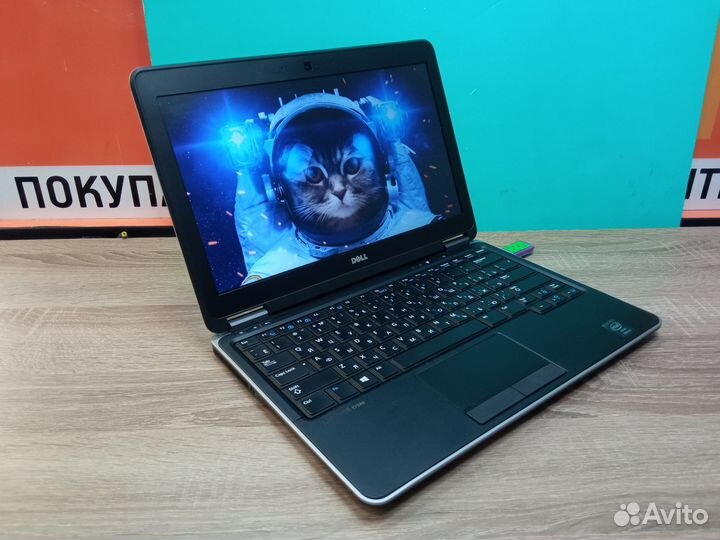 Безупречный Ноутбук Dell Latityde для работы, дома