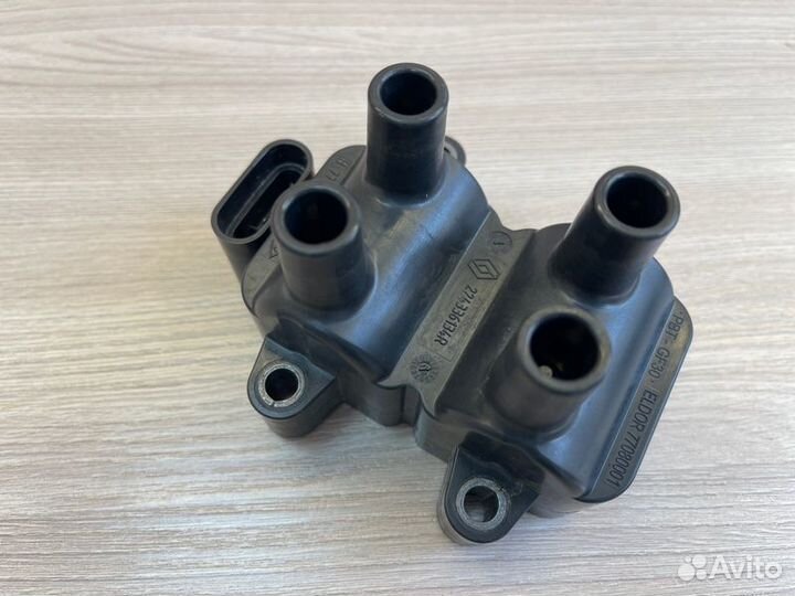 Катушка зажигания Renault Logan