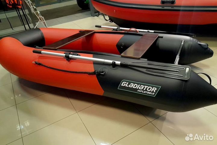 Лодка пвх Gladiator(Гладиатор) E330 б/у