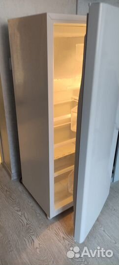 Холодильник dexp