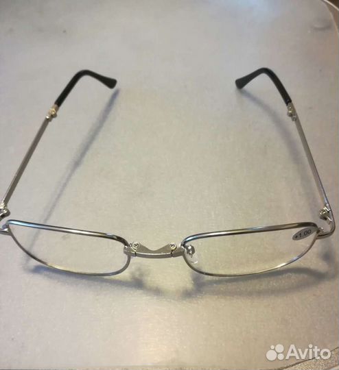 Очки складные для чтения с футляром