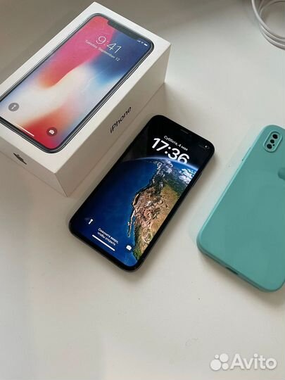 iPhone X, 64 ГБ