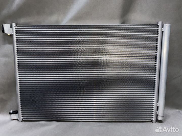 Радиатор кондиционера Мерседес 205 213 238 253 257
