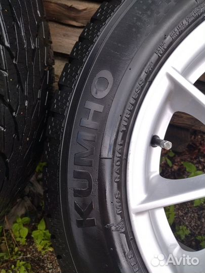 Kumho Ecsta SPT Colored Smoke KU31C Red 225/60 R17