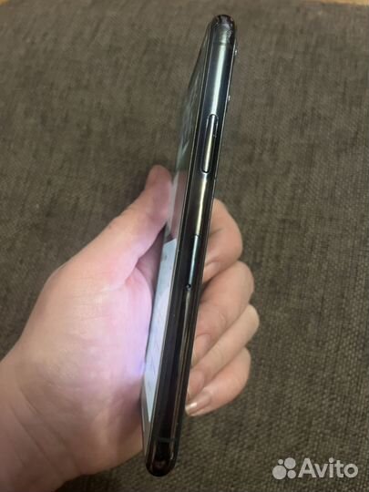 iPhone 11 Pro, 64 ГБ