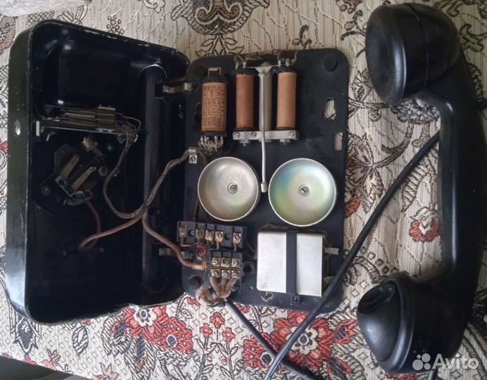 Старый телефон СССР