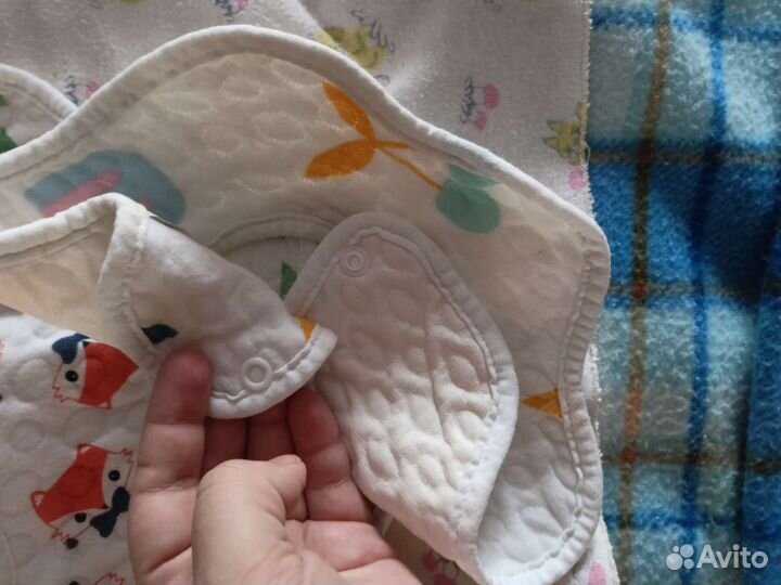 Слюнявчики для новорожденных